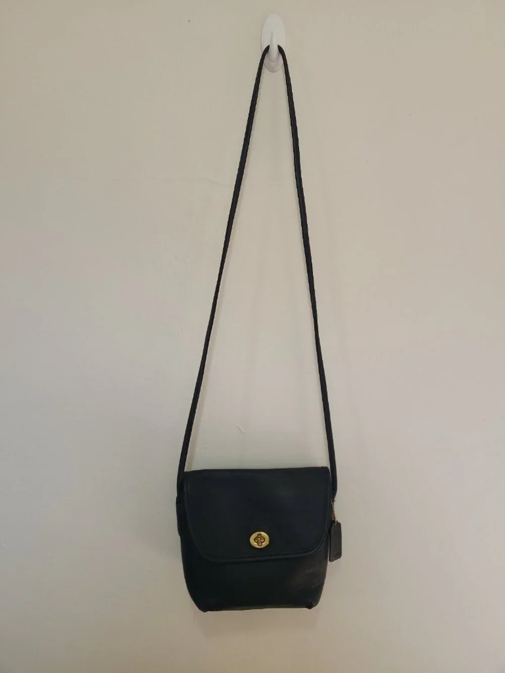 Vintage Rare Coach Quincy Black Leather Crossbody Shoulder Bag 9919
